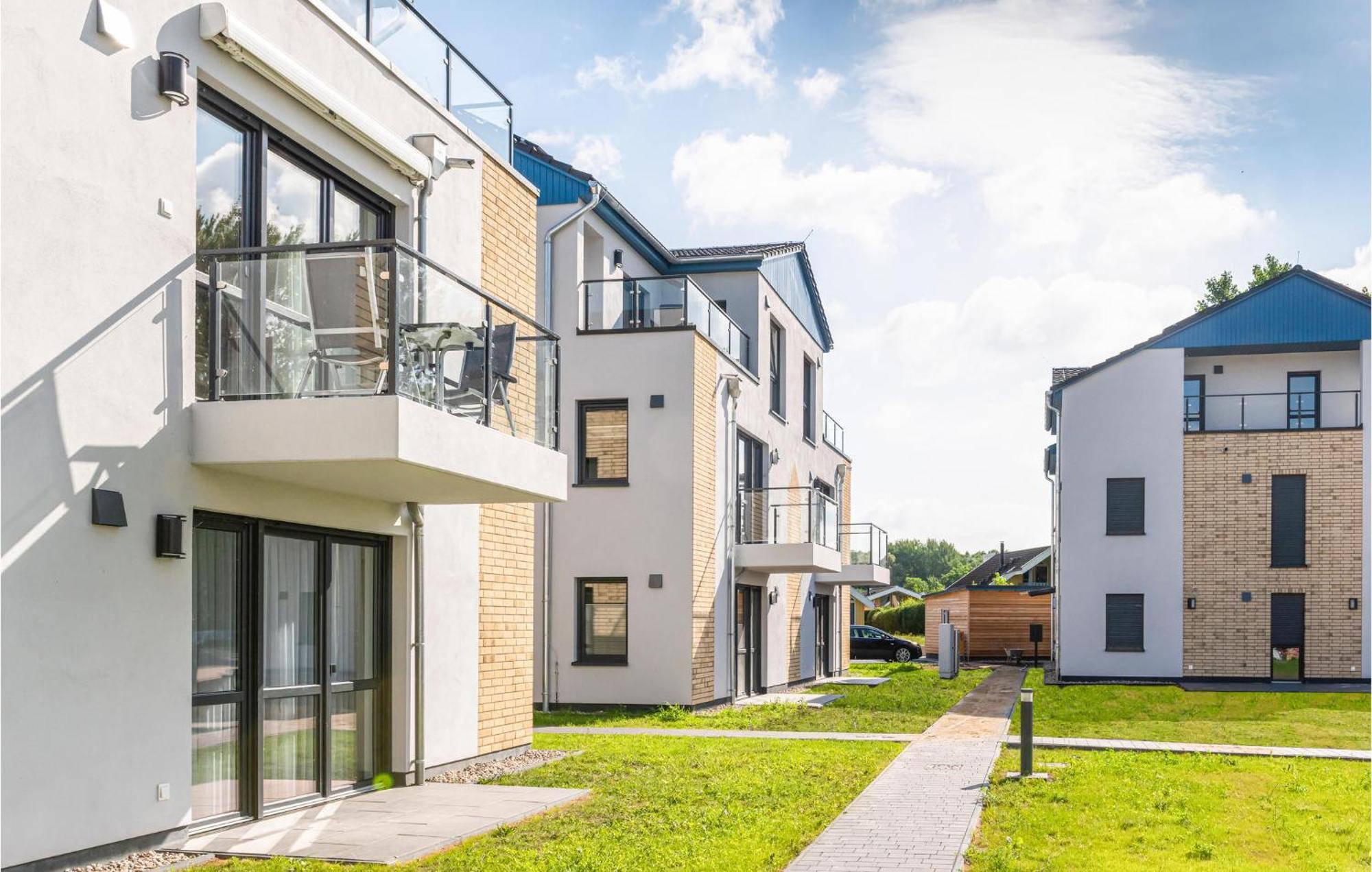 Nice Apartment In Rechlin With House Sea View Exterior photo